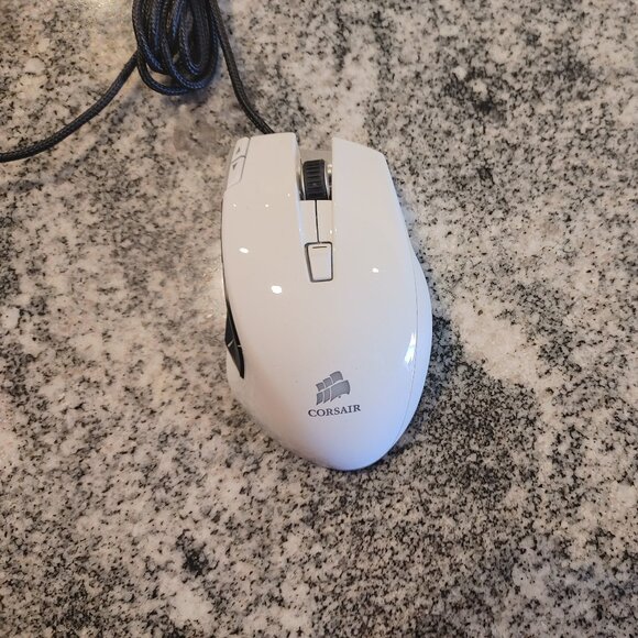 Corsair Gaming Mouse M95 - Picture 1 of 5